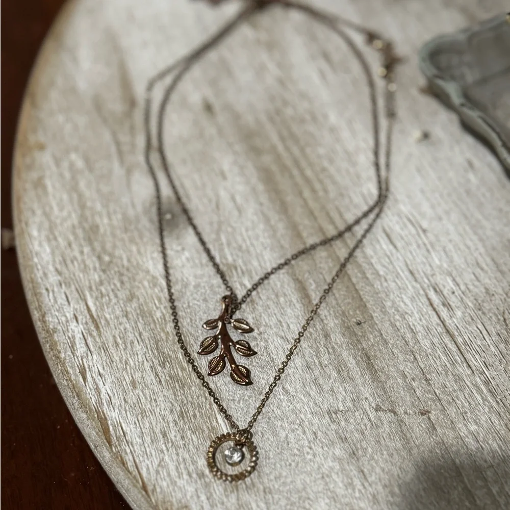 Set of 2 Elegant Gold Stacking Necklaces
